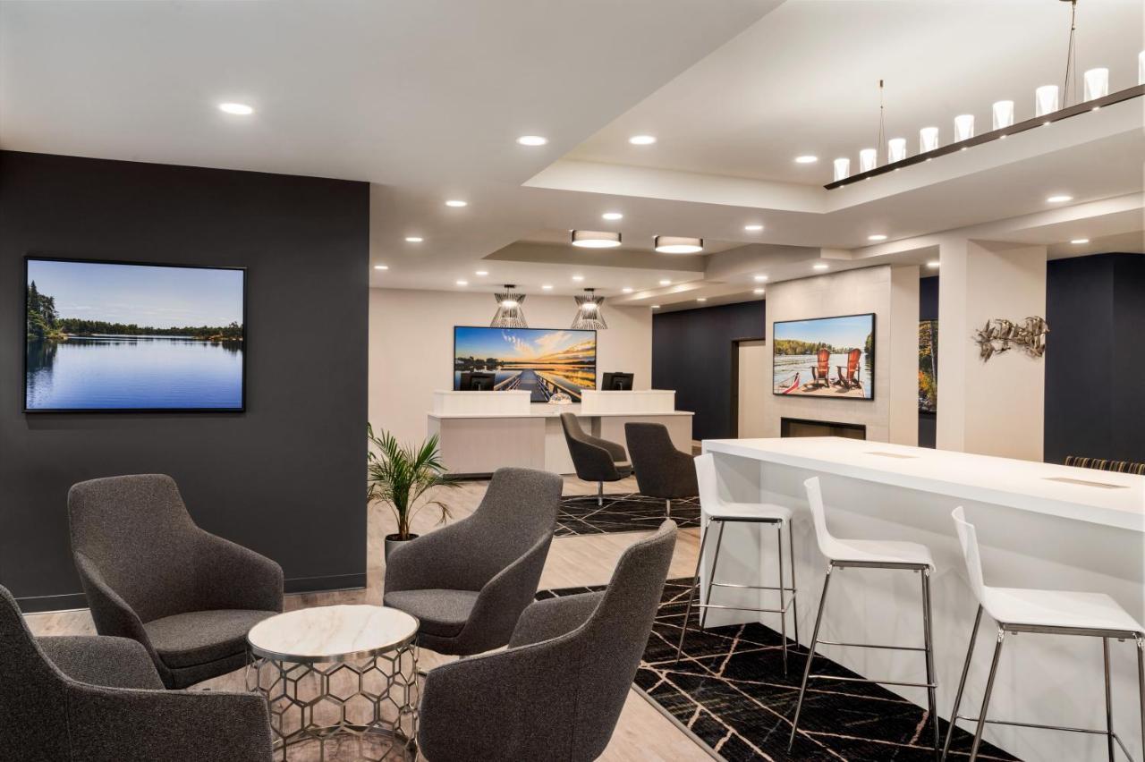 Microtel Inn & Suites By Wyndham Boisbriand Sainte-Thérèse-de-Blainville Buitenkant foto