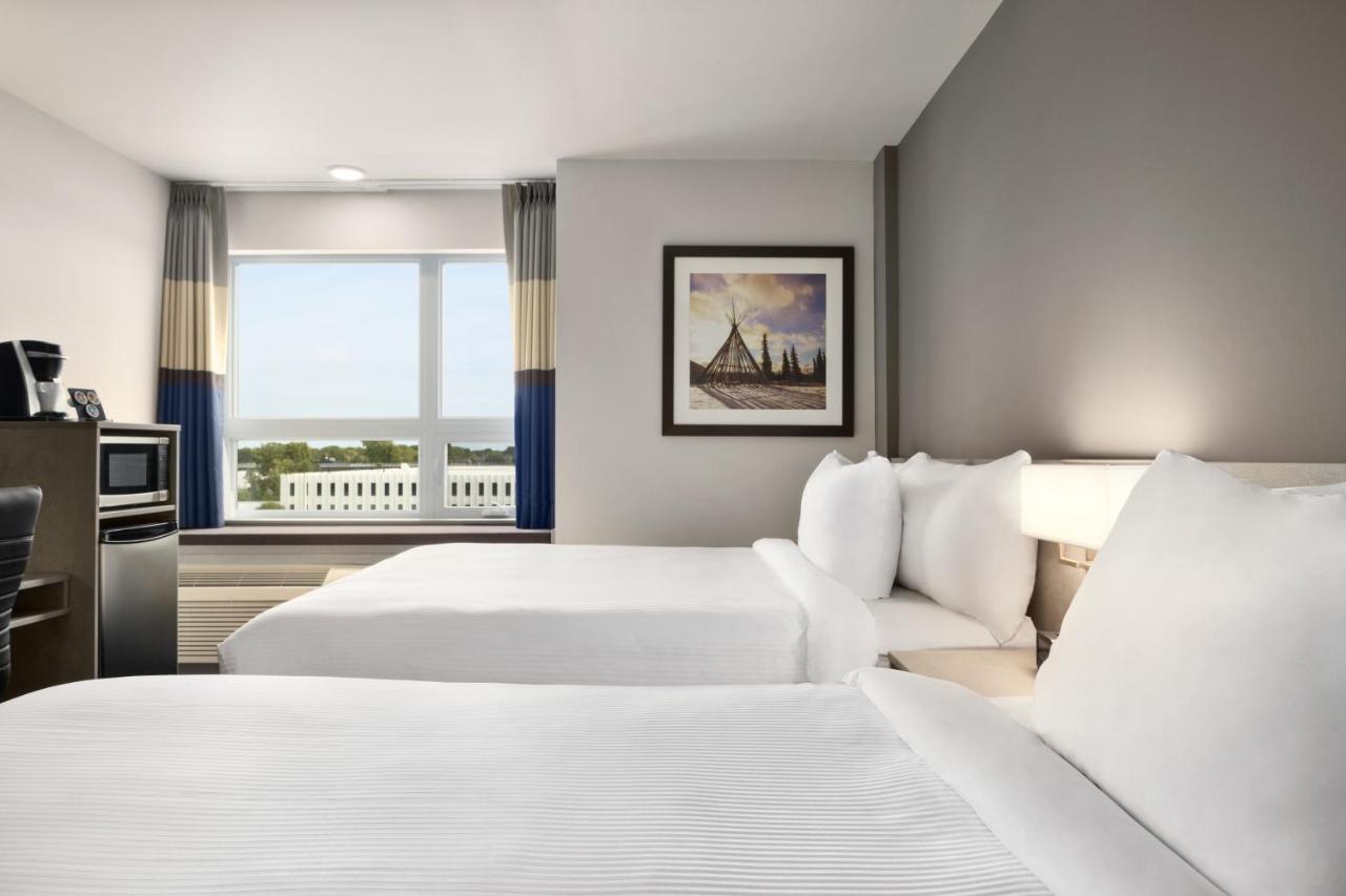 Microtel Inn & Suites By Wyndham Boisbriand Sainte-Thérèse-de-Blainville Buitenkant foto